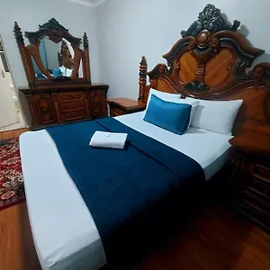 Guest house Galaxy Boston Bellville, Cape Town